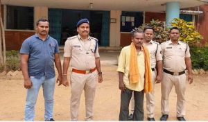   रायगढ़ में डिप्टी रेंजर संजय तिवारी की वाहन से कुचलकर की गई थी हत्या