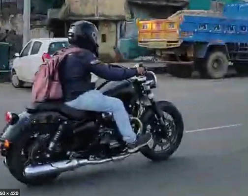 रॉयल एनफिल्ड 650 सीसी बाइक का नया मॉडल उतारेगी, जानिए क्या होगी कीमत रॉयल एनफिल्ड 650 सीसी बाइक का नया मॉडल उतारेगी, जानिए क्या होगी कीमत