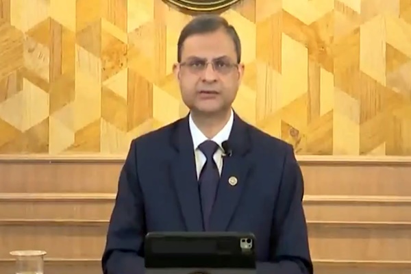 आरबीआई ने रीपो रेट में 25 बेसिस पॉइंट की कटौती की , नए गवर्नर संजय मल्होत्रा की पहली पॉलिसी की 10 बड़ी बातें आरबीआई ने रीपो रेट में 25 बेसिस पॉइंट की कटौती की , नए गवर्नर संजय मल्होत्रा की पहली पॉलिसी की 10 बड़ी बातें