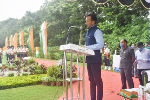 जेएसपीएल द्वारा स्वतंत्रता सेनानियों और देश की सीमाओं की रक्षा में शहीद हुए जवानों को श्रद्धांजलि  