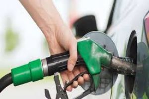  पेट्रोल 82 रुपये प्रति लीटर के पार, डीजल के दाम भी बढ़े