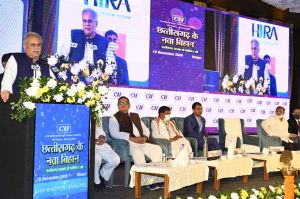  स्थानीय उद्योगों के लिए लौह अयस्क और कोयले की कमी नहीं होने दी जाएगी-  भूपेश बघेल