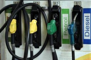  मुंबई में पेट्रोल 97 रुपये प्रति लीटर, डीजल 88 रुपये के पार