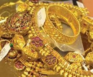   सोने में तेजी, चांदी कमजोर; जानिए आज क्या रही कीमत