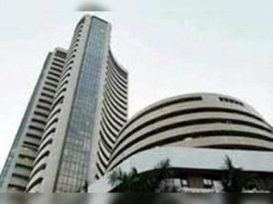 सेंसेक्स 228 अंक के उछाल से अपने सर्वकालिक उच्चस्तर पर, निफ्टी का भी नया रिकॉर्ड