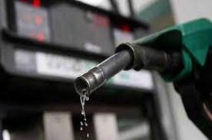 पेट्रोल, डीजल की बढ़ती कीमतों की वजह से ईंधन दक्ष वाहनों की मांग बढ़ेगी : रिपोर्ट