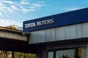 टाटा मोटर्स उबर को 25,000 एक्सप्रेस-टी इलेक्ट्रिक सेडान की आपूर्ति करेगी