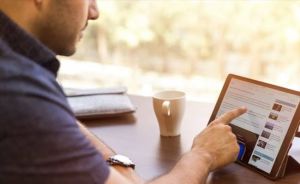 भारत में आधे से ज्यादा इंटरनेट उपभोक्ता ऑनलाइन पढ़ते हैं समाचार: रिपोर्ट