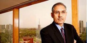 डीएलएफ के चेयरमैन राजीव सिंह सबसे धनी भारतीय रियल एस्टेट कारोबारी: रिपोर्ट डीएलएफ के चेयरमैन राजीव सिंह सबसे धनी भारतीय रियल एस्टेट कारोबारी: रिपोर्ट