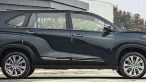 मारुति पांच जुलाई को पेश करेगी प्रीमियम एमपीवी 'इनविक्टो' मारुति पांच जुलाई को पेश करेगी प्रीमियम एमपीवी 'इनविक्टो'