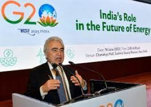  भारत जल्द बनेगा दुनिया का सबसे ज्यादा तेल खपत वाला देश: आईईए प्रमुख