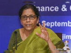 सीतारमण ने सरकारी बैंकों के प्रमुखों के साथ बैठक कर वित्तीय प्रदर्शन की समीक्षा की