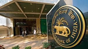 आरबीआई ने छोटे वित्त बैंकों के लिए न्यूनतम पूंजी जरूरत को दोगुना कर 200 करोड़ रुपये किया