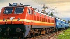 भारतीय रेलवे को मिलेंगे तीन नए कॉरिडोर, 40  हजार ट्रेन डिब्बों को किया जाएगा अपग्रेड
