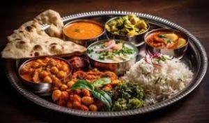  टमाटर कीमतों में उछाल से जून में महंगी हुई शाकाहारी, मांसाहारी थाली
