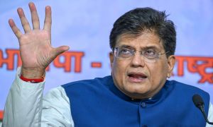 जीएसटी सुधार से पहले केंद्रीय मंत्री पीयूष गोयल की अपील, ग्राहकों तक पहुंचाएं टैक्स कटौती का फायदा जीएसटी सुधार से पहले केंद्रीय मंत्री पीयूष गोयल की अपील, ग्राहकों तक पहुंचाएं टैक्स कटौती का फायदा