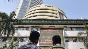 शीर्ष 10 सबसे मूल्यवान कंपनियों में सात का बाजार पूंजीकरण 1.23 लाख करोड़ रुपये बढ़ा