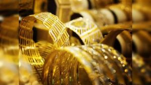 सोना 150 रुपये टूटा, चांदी 5,000 रुपये लुढ़की