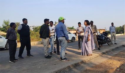  कलेक्टर नूपुर राशि पन्ना ने एडीबी रोड जैजैपुर का किया औचक निरीक्षण