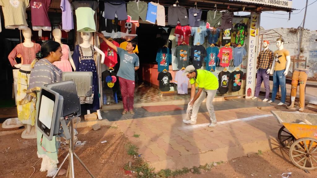 सुपेला चौक से गदा चौक तक ट्रैफिक क्लियर कराने तथा दुकानों को व्यवस्थित कराने एक बार फिर निगम ने छेड़ा अभियान सुपेला चौक से गदा चौक तक ट्रैफिक क्लियर कराने तथा दुकानों को व्यवस्थित कराने एक बार फिर निगम ने छेड़ा अभियान