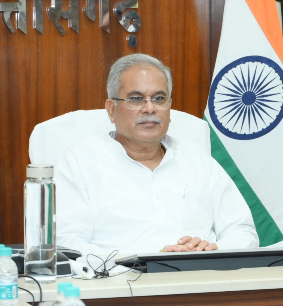 मुख्यमंत्री भूपेश बघेल ने विद्युत करेन्ट की घटना से छात्रा की मृत्यु पर दुःख जताया मुख्यमंत्री भूपेश बघेल ने विद्युत करेन्ट की घटना से छात्रा की मृत्यु पर दुःख जताया