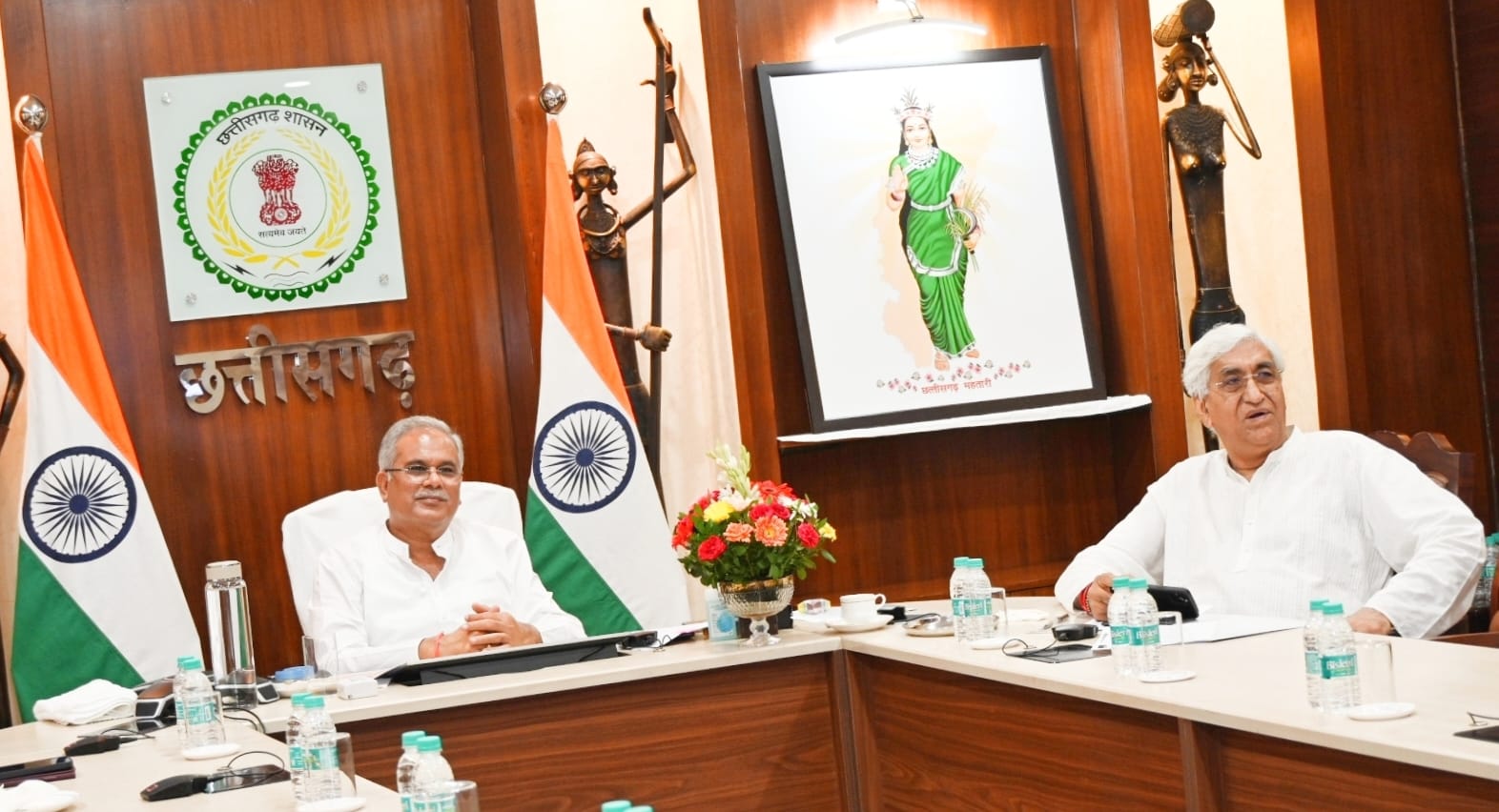 मुख्यमंत्री भूपेश बघेल ने गांधी स्टेडियम में नवनिर्मित मल्टीपरपज इण्डोर हॉल, स्वामी आत्मानन्द उत्कृष्ट विद्यालय सहित विभिन्न कार्यों का किया लोकार्पण तथा शिलान्यास मुख्यमंत्री भूपेश बघेल ने गांधी स्टेडियम में नवनिर्मित मल्टीपरपज इण्डोर हॉल, स्वामी आत्मानन्द उत्कृष्ट विद्यालय सहित विभिन्न कार्यों का किया लोकार्पण तथा शिलान्यास