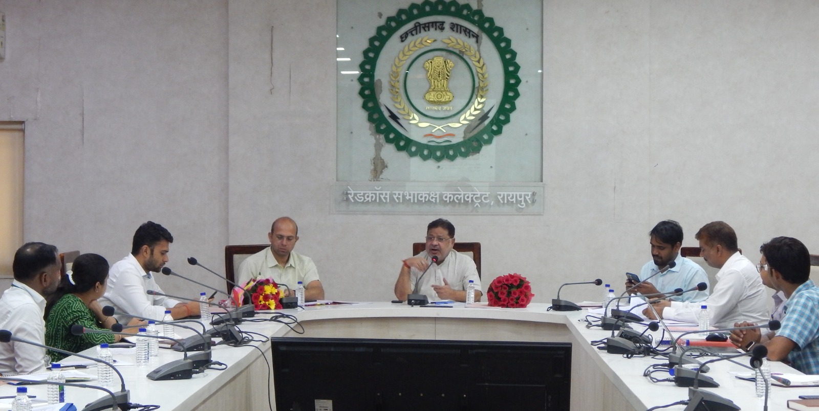 प्रधानमंत्री स्वनिधि योजना का प्राथमिकता से हितग्राहियों को लाभ दें: सांसद श्री सोनी प्रधानमंत्री स्वनिधि योजना का प्राथमिकता से हितग्राहियों को लाभ दें: सांसद श्री सोनी