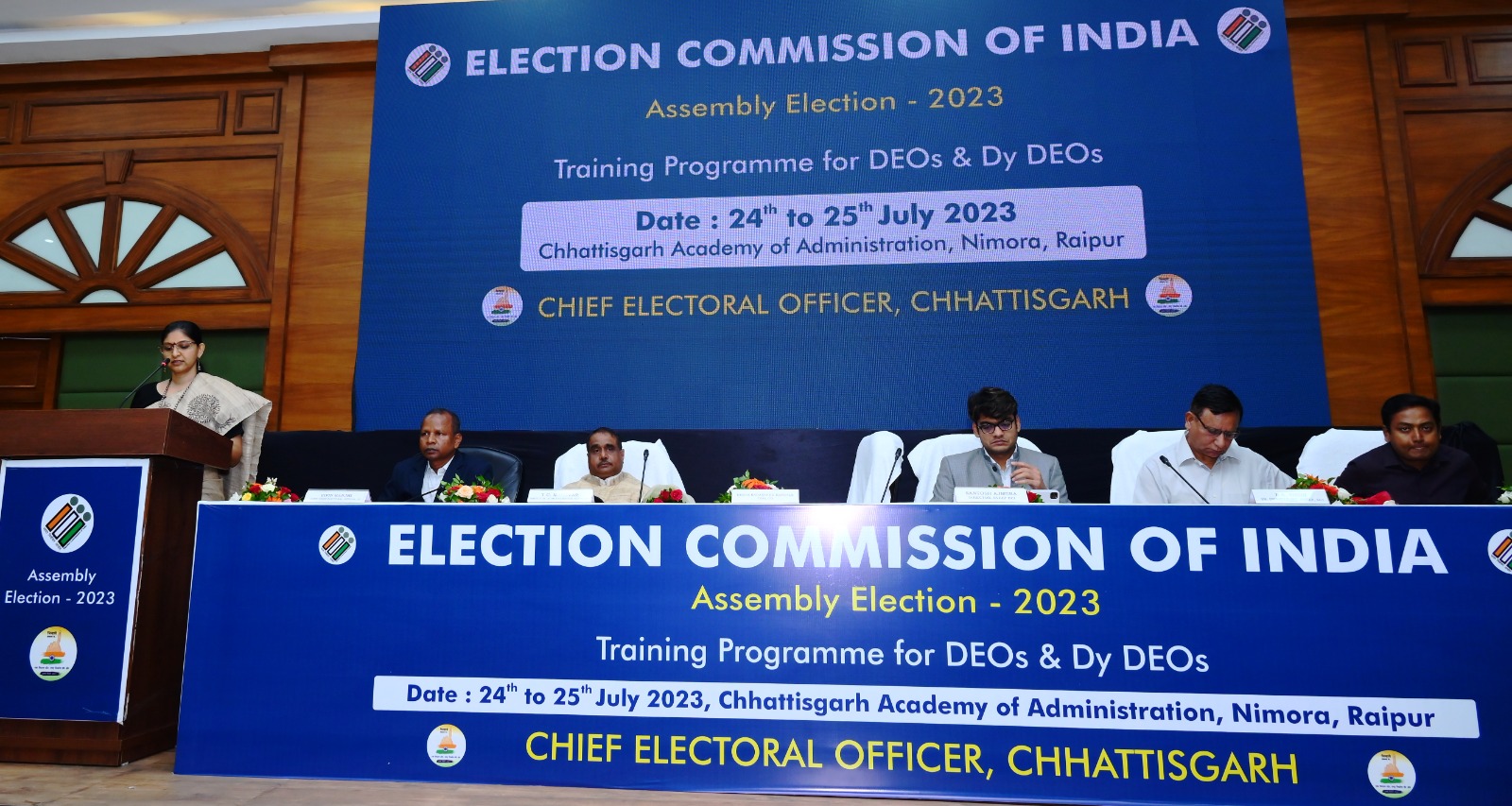 जिला निर्वाचन अधिकारियों के लिए दो दिवसीय प्रशिक्षण का आयोजन जिला निर्वाचन अधिकारियों के लिए दो दिवसीय प्रशिक्षण का आयोजन