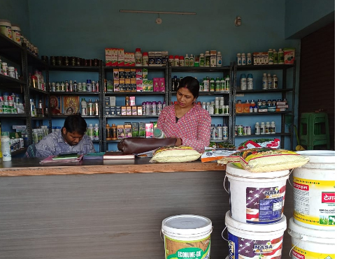 वर्मा कृषि केन्द्र चन्दखुरी का लाइसेंस किया गया निरस्त वर्मा कृषि केन्द्र चन्दखुरी का लाइसेंस किया गया निरस्त