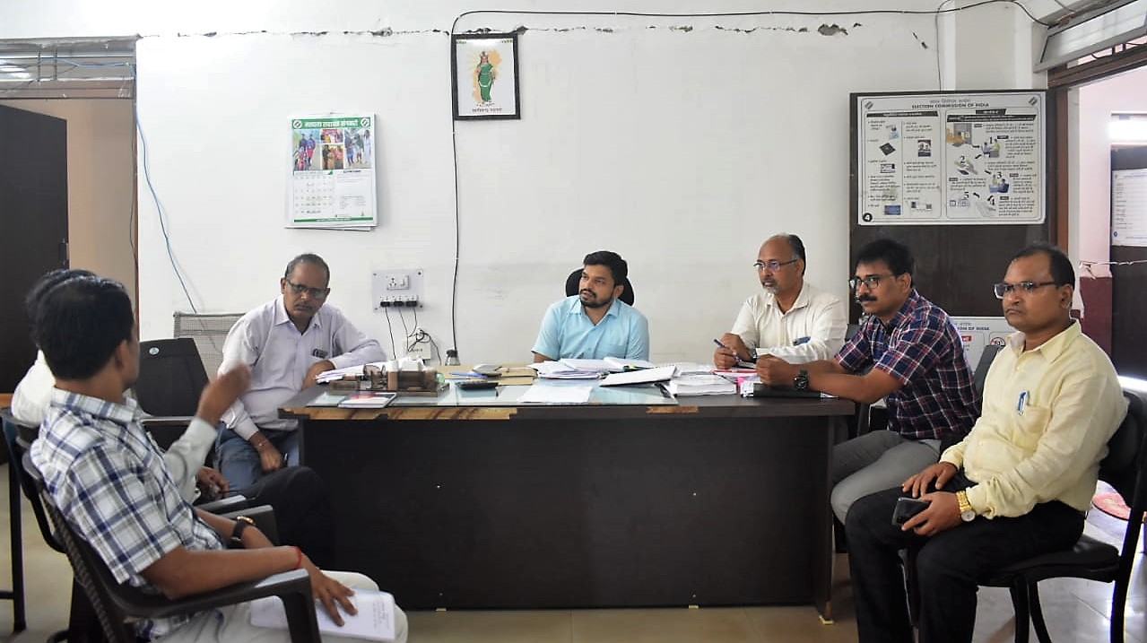 विधानसभा आम निर्वाचन हेतु निर्वाचन व्यय लेखा दाखिल करने एवं दर अनुसूची तैयार करने के संबंध में बैठक संपन्न विधानसभा आम निर्वाचन हेतु निर्वाचन व्यय लेखा दाखिल करने एवं दर अनुसूची तैयार करने के संबंध में बैठक संपन्न