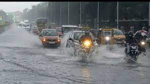 रायपुर, दुर्ग, सरगुजा और बस्तर संभाग में बरसेंगे बादल...! अगले 72 घंटे भारी बारिश का अलर्ट रायपुर, दुर्ग, सरगुजा और बस्तर संभाग में बरसेंगे बादल...! अगले 72 घंटे भारी बारिश का अलर्ट