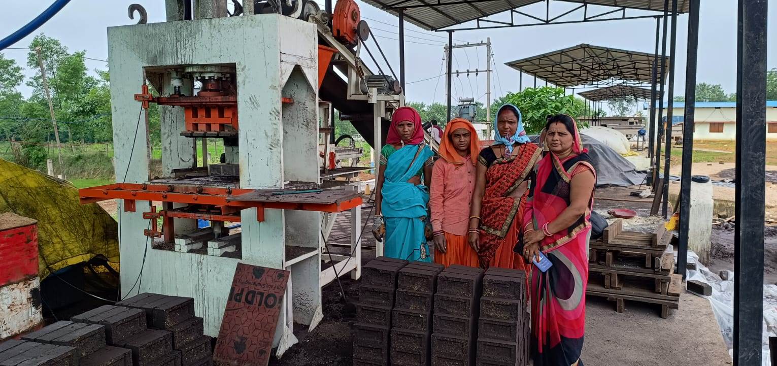 रीपा की बदौलत मजदूर से बनी मालकिन रीपा की बदौलत मजदूर से बनी मालकिन