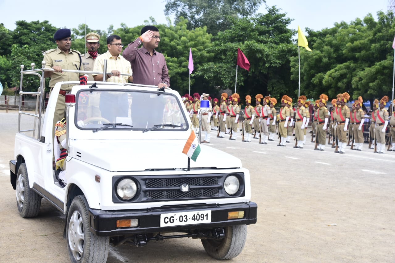 स्वतंत्रता दिवस समारोह का किया गया फुल ड्रेस रिहर्सल स्वतंत्रता दिवस समारोह का किया गया फुल ड्रेस रिहर्सल