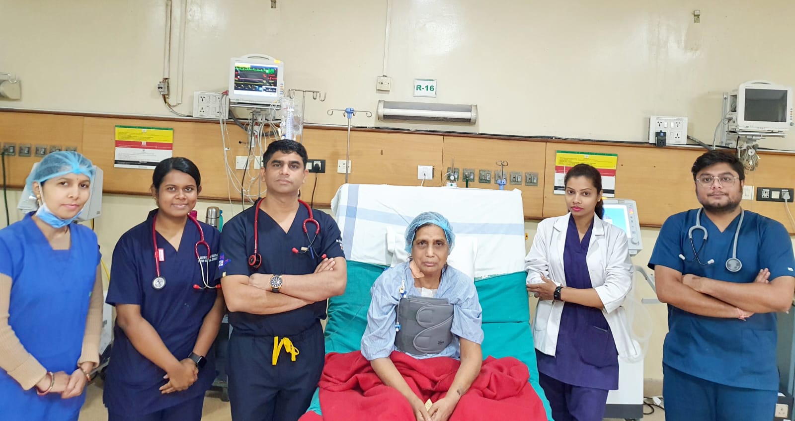 अम्बेडकर अस्पताल में हार्ट सर्जरी विभाग के डॉक्टरों ने की फिर जटिल सर्जरी.... अम्बेडकर अस्पताल में हार्ट सर्जरी विभाग के डॉक्टरों ने की फिर जटिल सर्जरी....