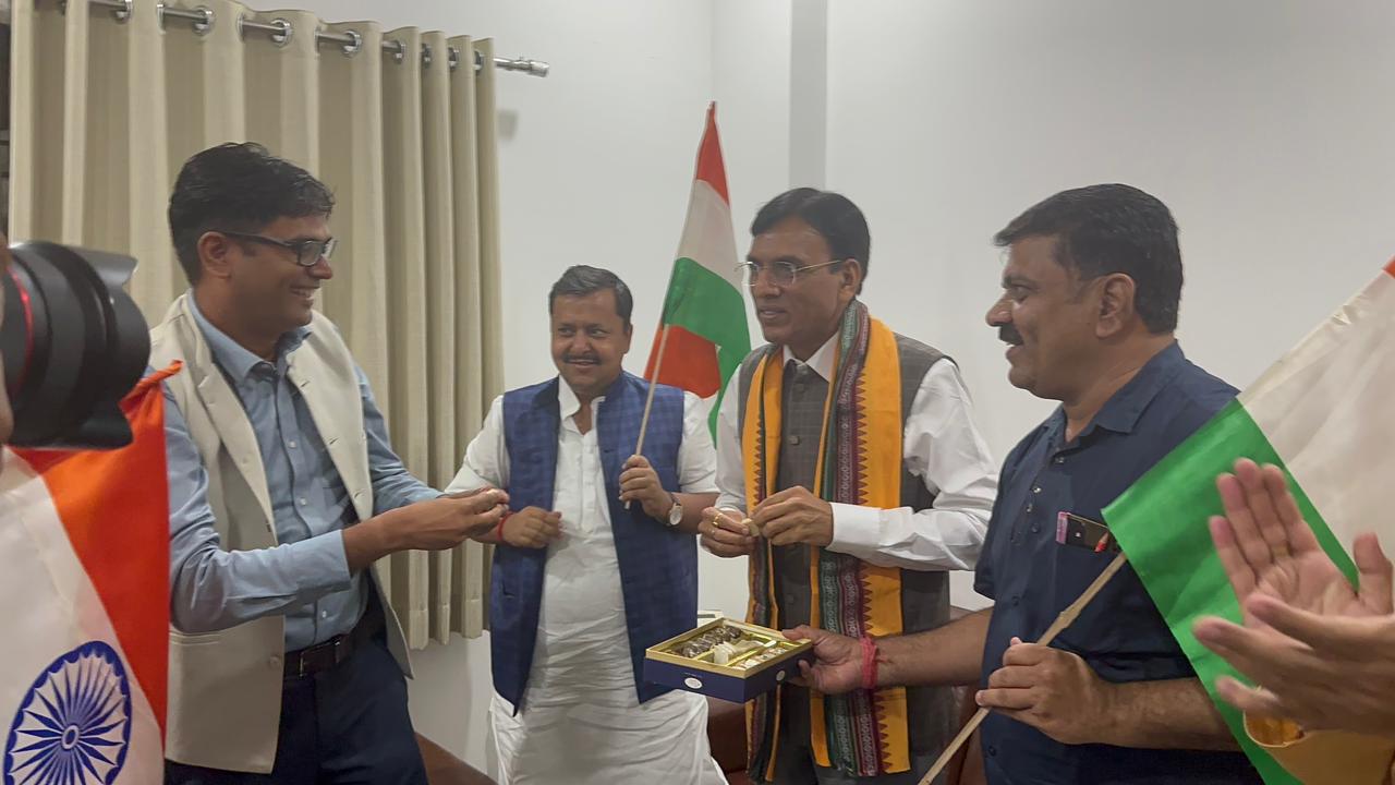 चंद्रयान 3 की सफल लैंडिंग अमृत काल की अमृत वर्षा- मंडाविया चंद्रयान 3 की सफल लैंडिंग अमृत काल की अमृत वर्षा- मंडाविया