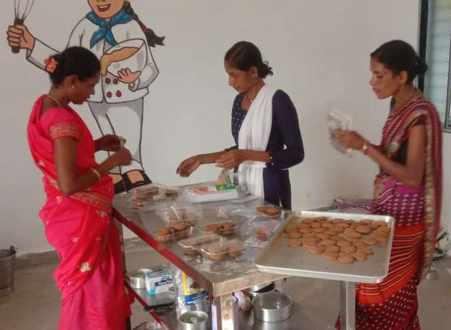 बेकरी उद्योग से महिलाएं बढ़ रही हैं आर्थिक सशक्तिकरण की ओर बेकरी उद्योग से महिलाएं बढ़ रही हैं आर्थिक सशक्तिकरण की ओर