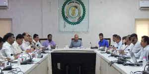 निरंतर अवैध खनिज उत्खनन-परिवहन में संलग्न होने पर होगी कड़ी कार्रवाई निरंतर अवैध खनिज उत्खनन-परिवहन में संलग्न होने पर होगी कड़ी कार्रवाई