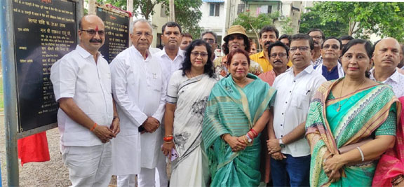 तालपुरीवासियों को जर्जर सड़कों से मुक्ति शीघ्र ही तालपुरीवासियों को जर्जर सड़कों से मुक्ति शीघ्र ही