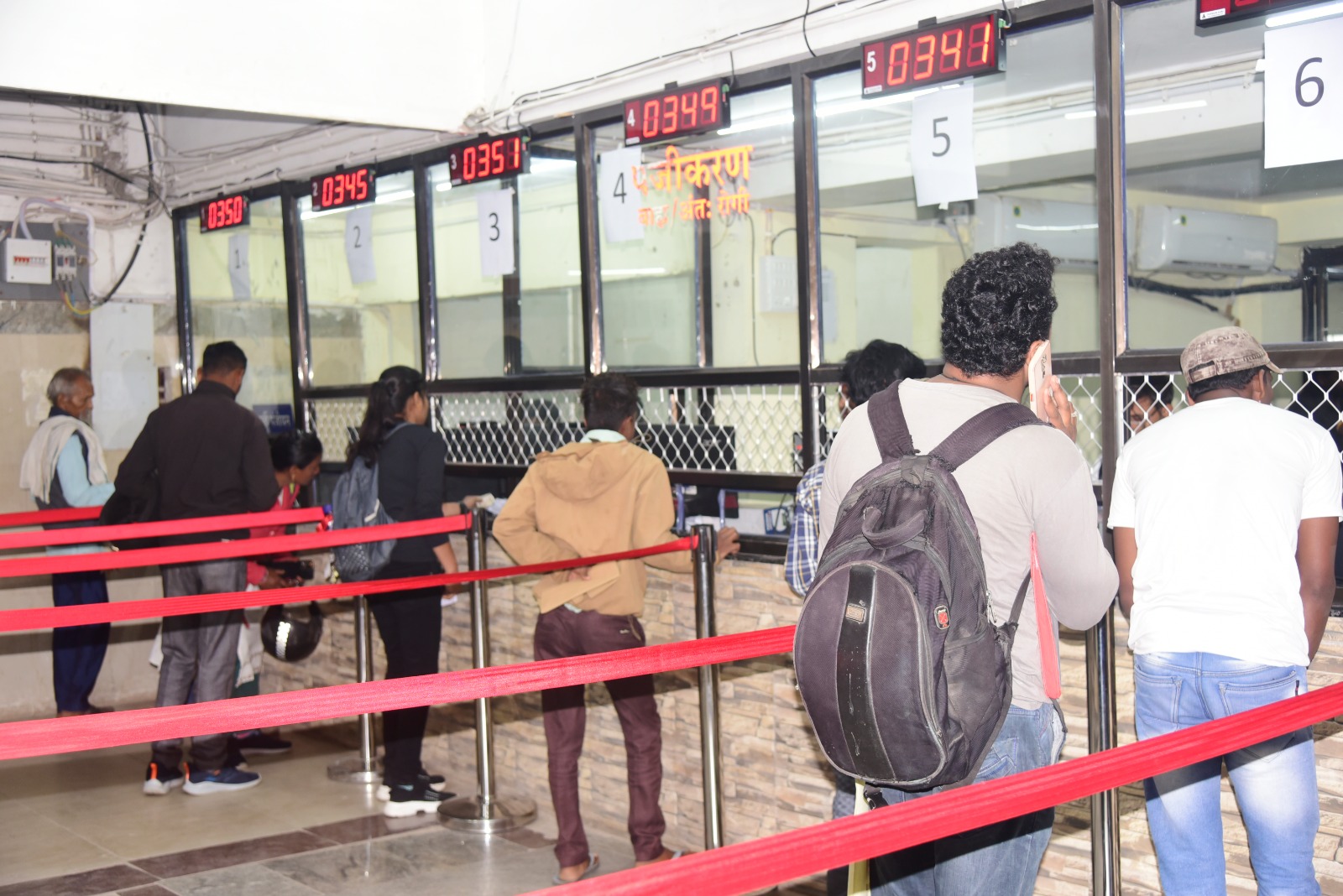 सिम्स में मरीजों के पंजीयन के लिए शुरू हुई टोकन व्यवस्था सिम्स में मरीजों के पंजीयन के लिए शुरू हुई टोकन व्यवस्था