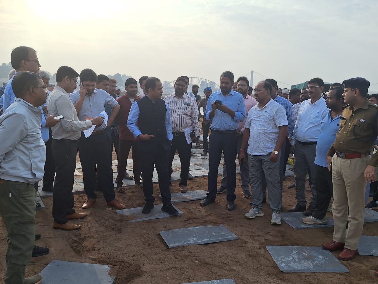 कलेक्टर डॉ. सिंह ने जिले में राजिम कुंभ कल्प की तैयारियों का लिया जायजा कलेक्टर डॉ. सिंह ने जिले में राजिम कुंभ कल्प की तैयारियों का लिया जायजा