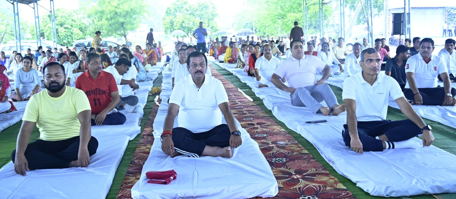 योग की महत्ता को पूरे विश्व ने स्वीकारा है: सांसद श्री विजय बघेल योग की महत्ता को पूरे विश्व ने स्वीकारा है: सांसद श्री विजय बघेल