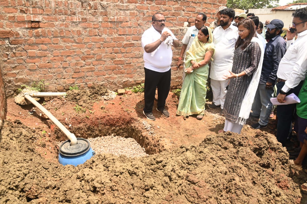 ग्राम पंचायत हसदा में आयोजित हुआ जल मड़ई कार्यक्रम ग्राम पंचायत हसदा में आयोजित हुआ जल मड़ई कार्यक्रम