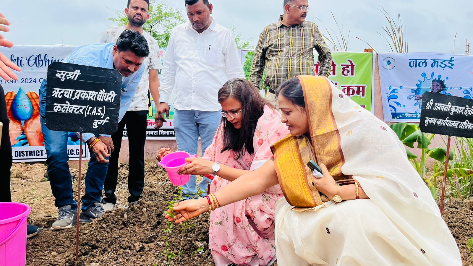 जिले में 12 से 18 जुलाई तक म.बा.वि.वि. द्वारा कुल 107846 से अधिक पौधों का किया गया रोपण जिले में 12 से 18 जुलाई तक म.बा.वि.वि. द्वारा कुल 107846 से अधिक पौधों का किया गया रोपण