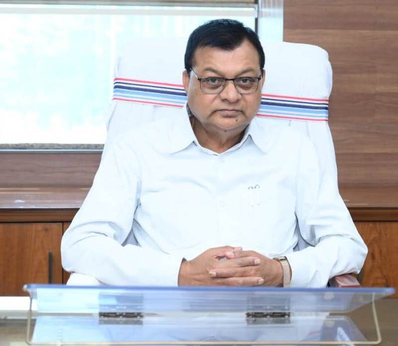 श्रम मंत्री ने रक्षाबंधन पर्व के उपलक्ष्य में निर्माणी श्रमिकों को दी 14.47 करोड़ रूपये की सौगात श्रम मंत्री ने रक्षाबंधन पर्व के उपलक्ष्य में निर्माणी श्रमिकों को दी 14.47 करोड़ रूपये की सौगात