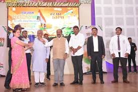 उप मुख्यमंत्री साव एक शाम शहीदों के नाम कार्यक्रम में हुए शामिल उप मुख्यमंत्री साव एक शाम शहीदों के नाम कार्यक्रम में हुए शामिल