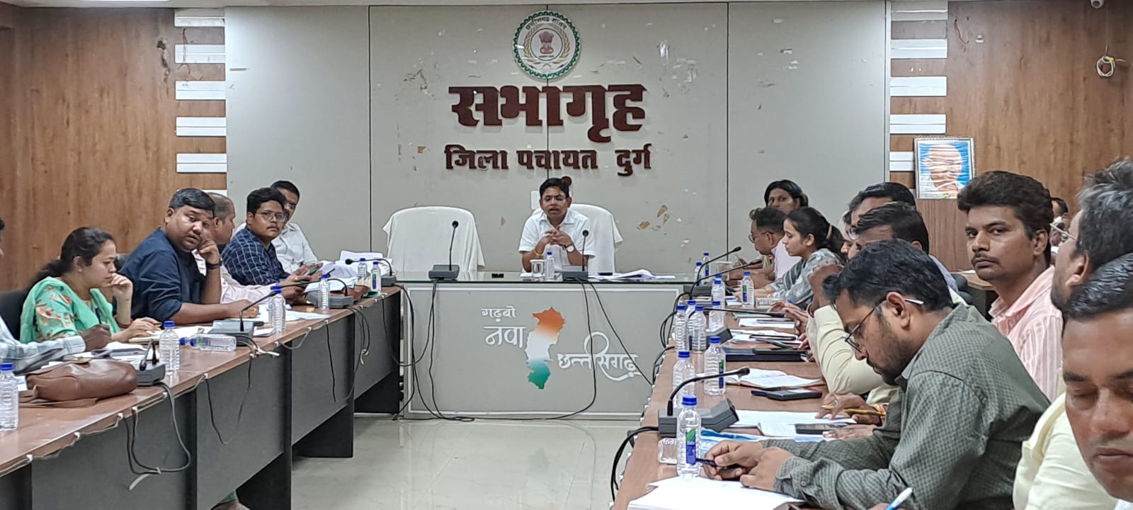 राष्ट्रहित में एक पेड़ मॉं के नाम अभियान में सभी की हिस्सेदारी आवश्यक राष्ट्रहित में एक पेड़ मॉं के नाम अभियान में सभी की हिस्सेदारी आवश्यक