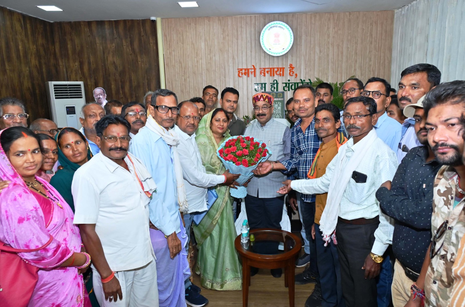 घुमका के ग्रामीणों की मांग पर उप मुख्यमंत्री साव ने दिया नगर पंचायत बनाने का आश्वासन घुमका के ग्रामीणों की मांग पर उप मुख्यमंत्री साव ने दिया नगर पंचायत बनाने का आश्वासन