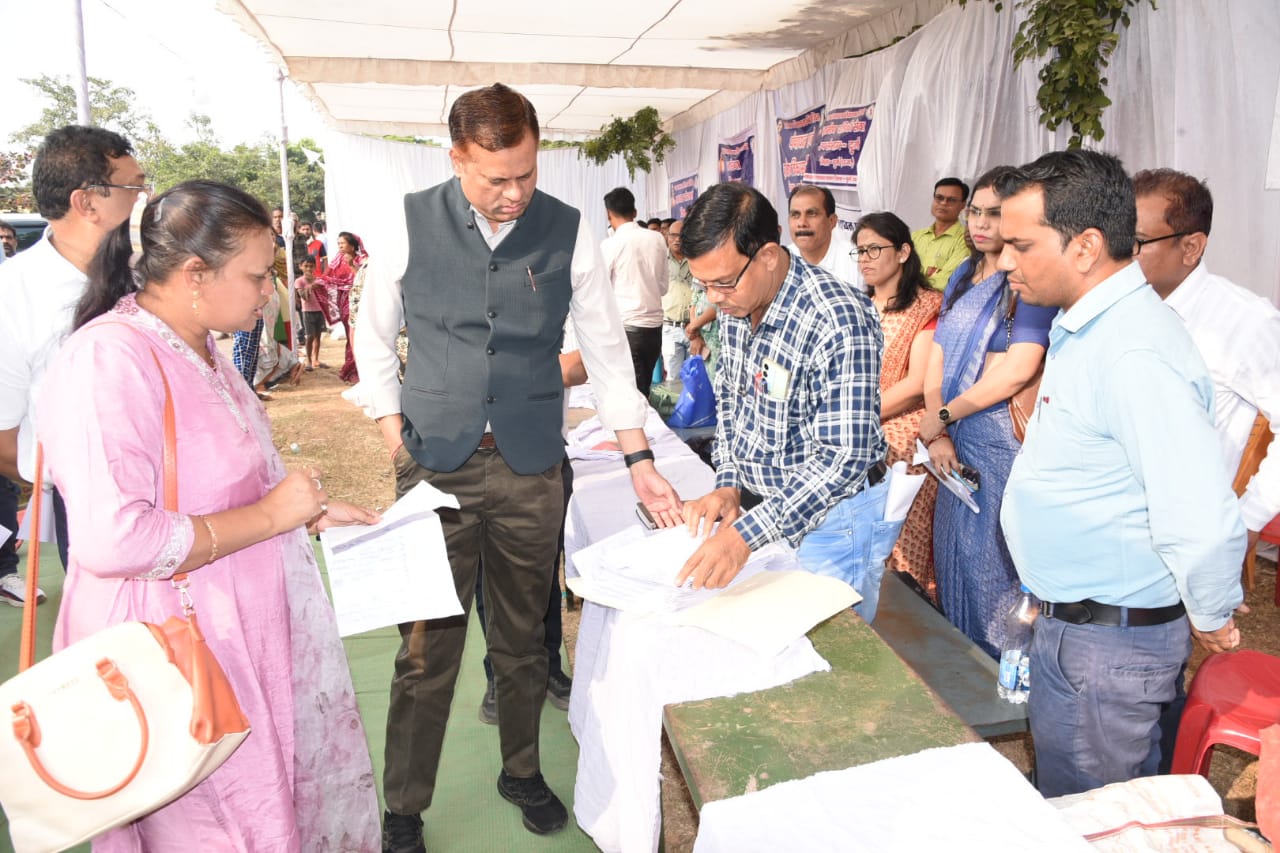 घुघवा (क) जनसमस्या निवारण शिविर में 91 आवेदन निराकृत घुघवा (क) जनसमस्या निवारण शिविर में 91 आवेदन निराकृत