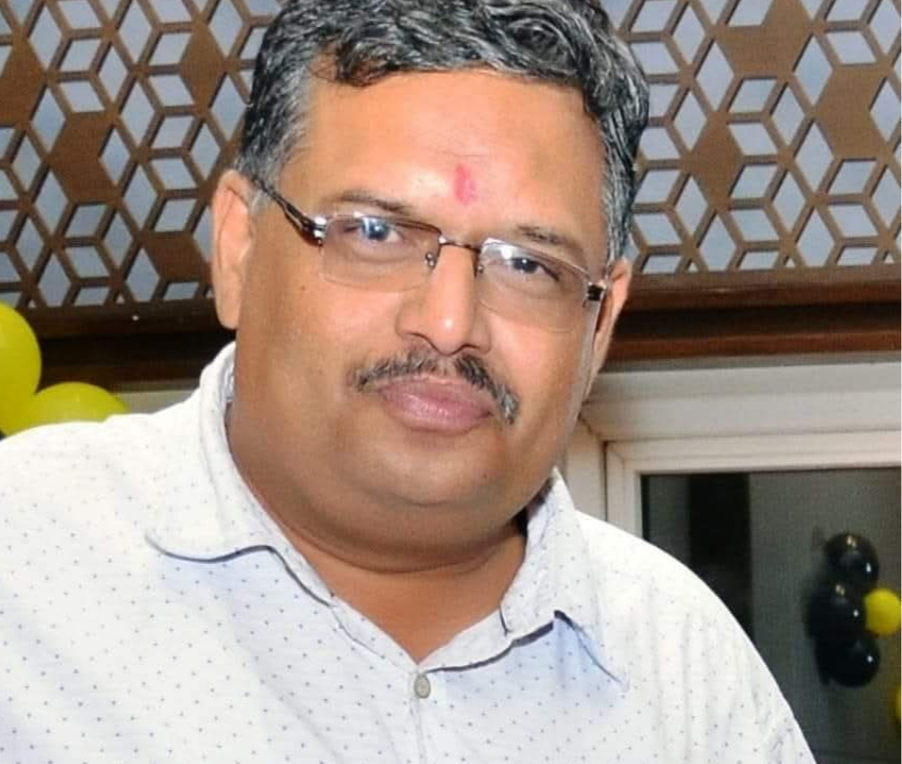 रायपुर जिला शतरंज संघ के सचिव नवीन शुक्ला बने सीनियर नेशनल ऑर्बिटर रायपुर जिला शतरंज संघ के सचिव नवीन शुक्ला बने सीनियर नेशनल ऑर्बिटर