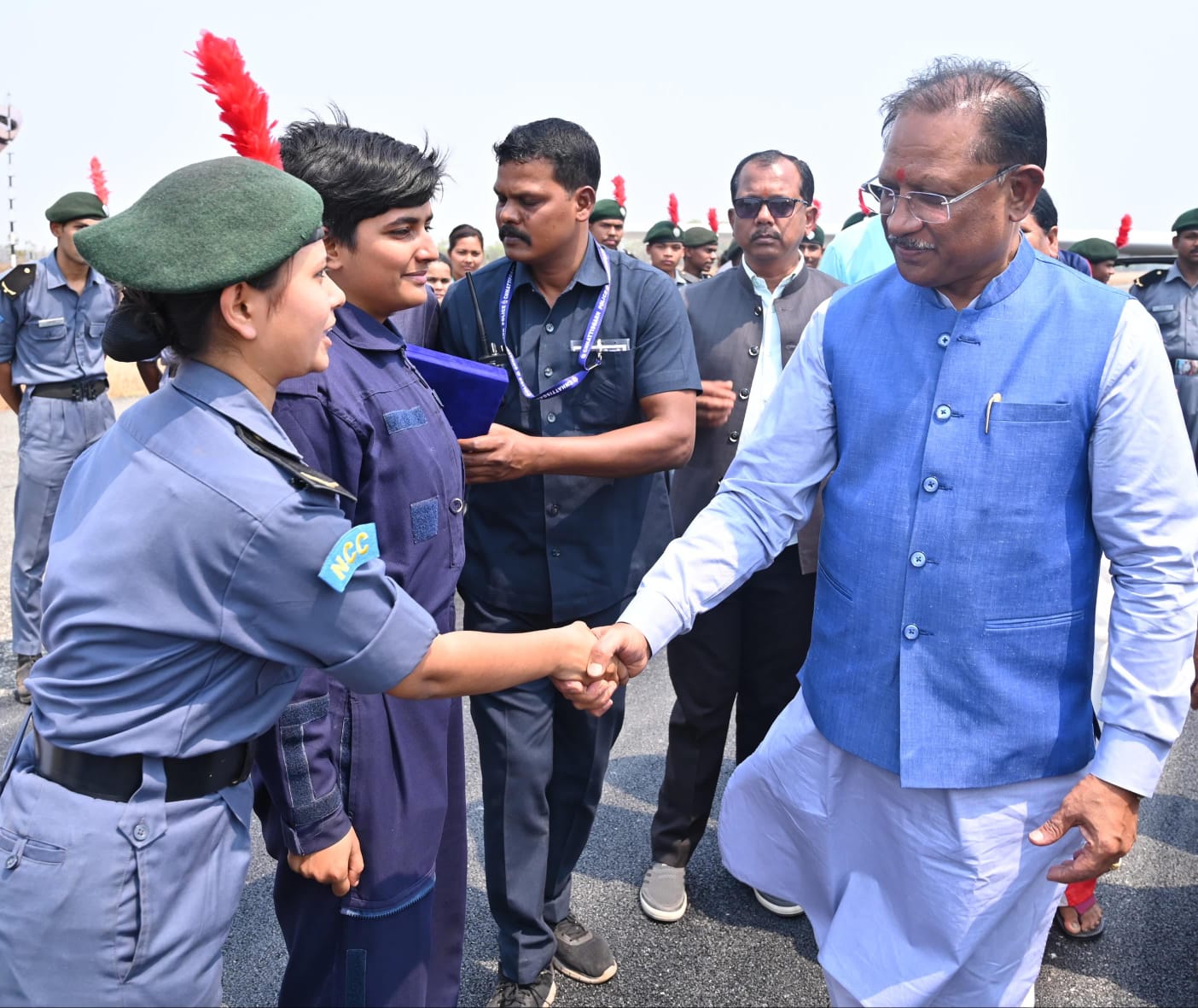 मुख्यमंत्री ने जशपुर में विमान उड़ान प्रशिक्षण का शुभारंभ किया, एनसीसी कैडेट्स का बढ़ाया उत्साह मुख्यमंत्री ने जशपुर में विमान उड़ान प्रशिक्षण का शुभारंभ किया, एनसीसी कैडेट्स का बढ़ाया उत्साह